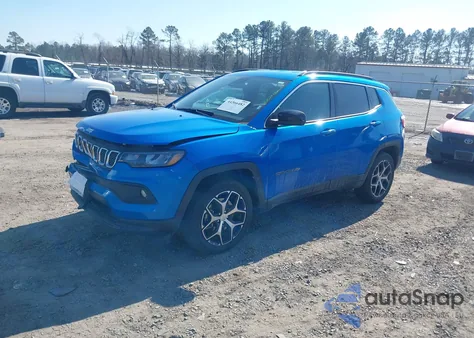 2024 Jeep Compass Latitude 4X4 z USA, uszkodzony, nr VIN 3C4NJDBN8RT603605